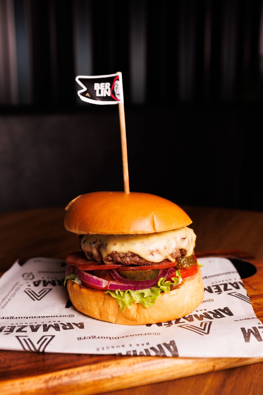 Hambúrguer artesanal Berlin, Armazém Bar e Burguer, Iporã do Oeste