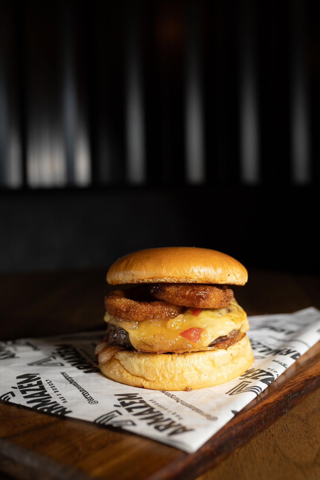 Hambúrguer artesanal Estocolmo, Armazém Bar e Burguer, Iporã do Oeste